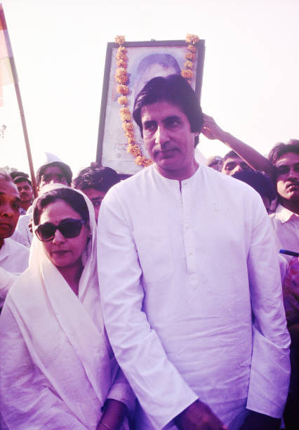 rajib14's tweet photo. @SrBachchan #AmitabhBachchan #JayaBachchan #Megastar #StarOfTheMillenium #BIGB #ABCorp https://t.co/t9urUIhMLH