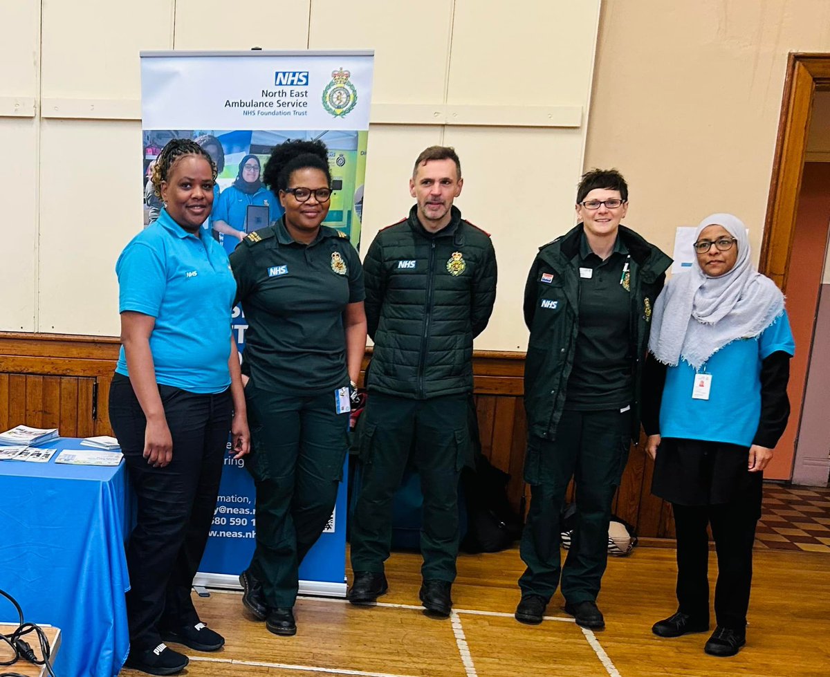 Following on from our @NIHR_ARC_NENC BCPR study, the HANDS-ON study has recruited its 1st participants today. This study aims to work with hard to reach & disadvantaged communities to develop bespoke CPR training interventions @NEAmbulance @NEAS_Medical @NEAS_EDI