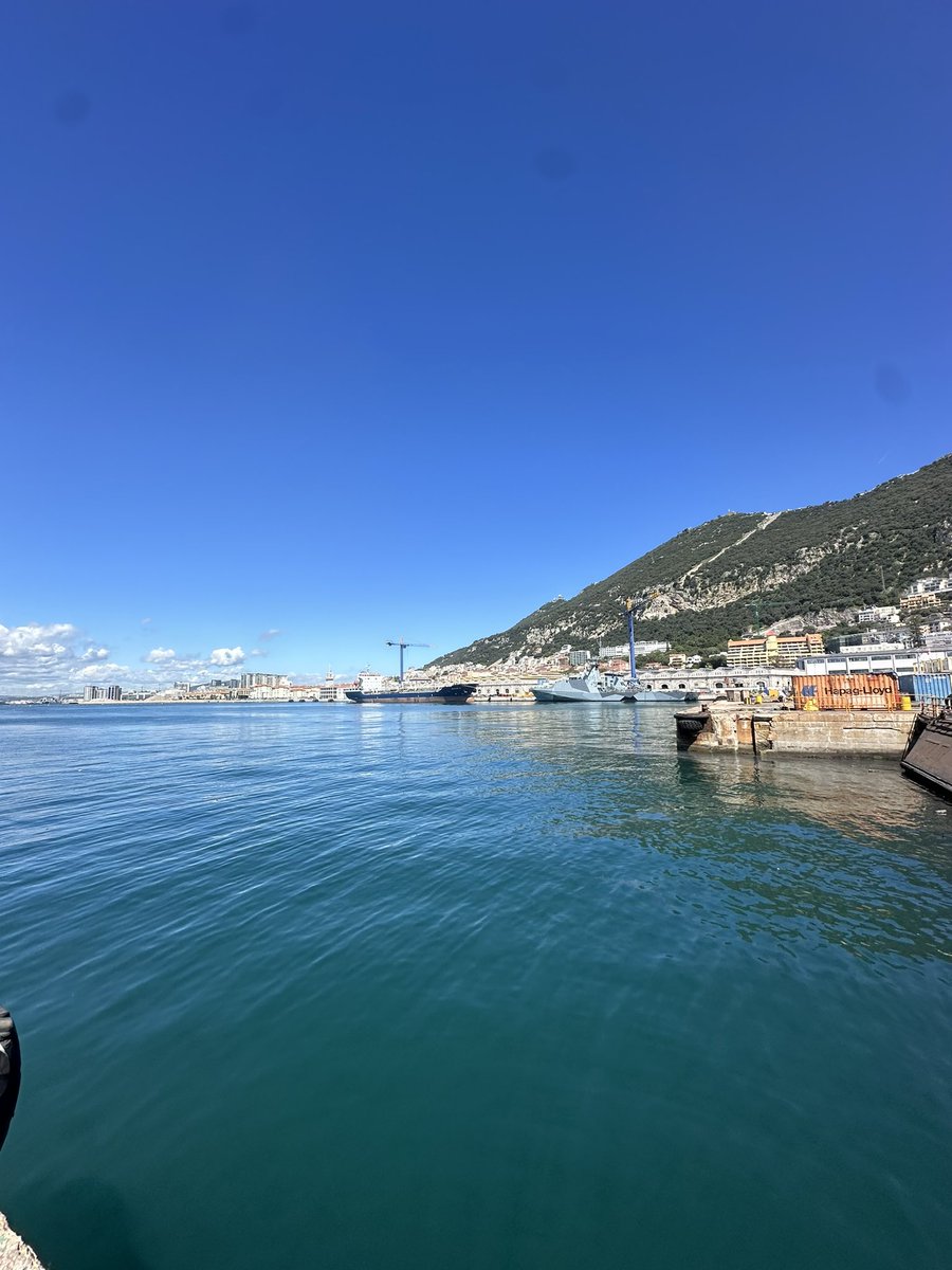😍 #Gibdock #Gibraltar #shipyard #Gibraltarviews