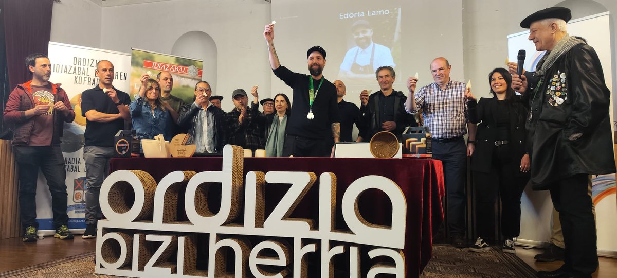 Más de uno Gipuzkoa tweet media