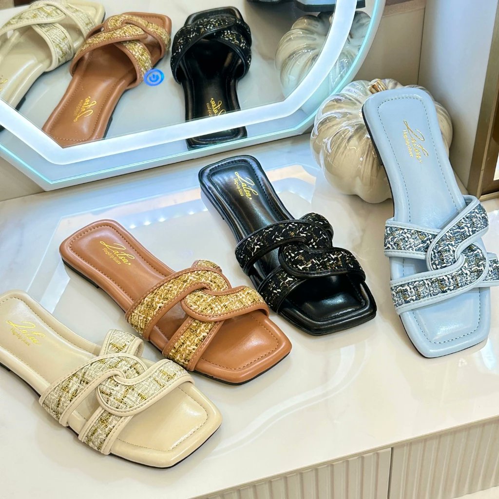 nafesa_habiba's tweet photo. Flat Sandal Wanita Kokop

Link Shopee : 
https://t.co/PnQT8vEr7j https://t.co/SdbcIO957o