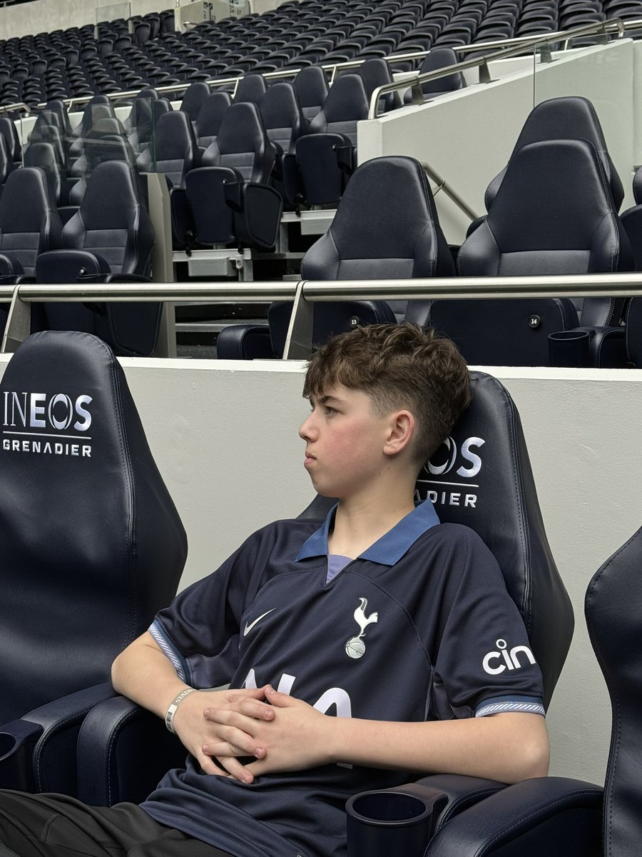 Ryan Hallenbeck tweet media