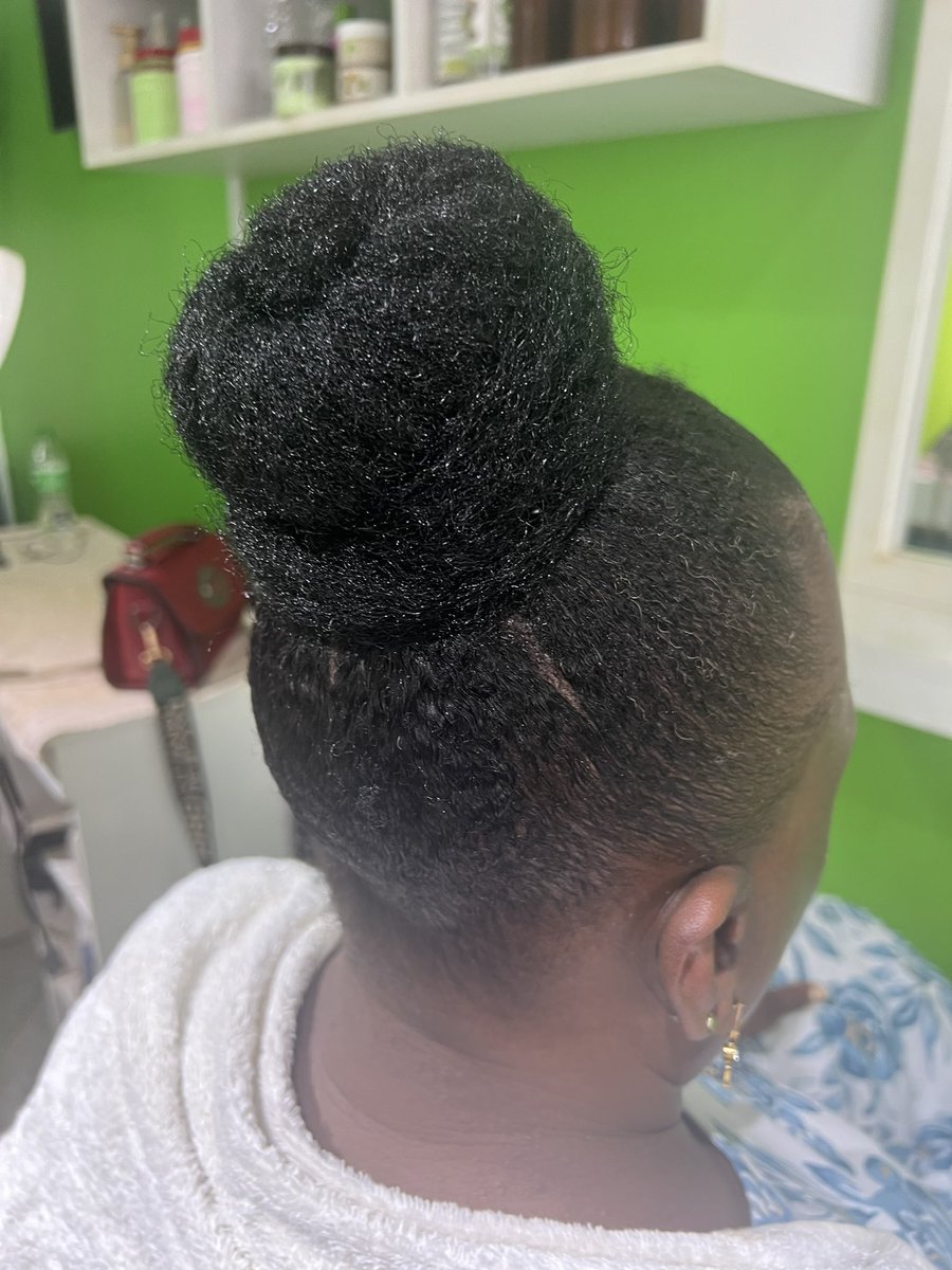 frotextured's tweet image. Are you looking for an elegant hairstyle for an event? We got you. Please follow &amp;amp; subscribe to our YouTube for more videos; youtube.com/@frotextured?s… #uganda #updo #protectivestyles #naturalhair #braids #boxbraids #hair #knotlessbraids #explorepage #naturalhairstyles #feedinbraids