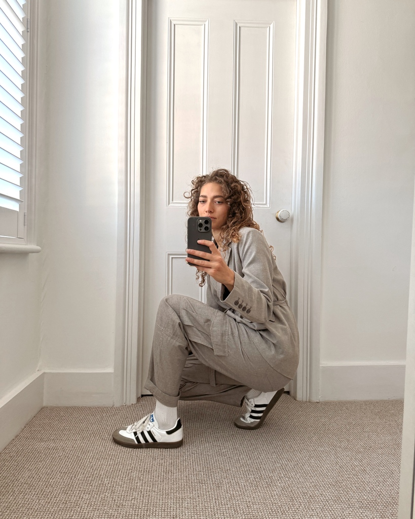 Religion_UK's tweet image. The Prime Jacket. Crafted in a beautiful linen melange mix in beige. Pair with the Tribe Trousers in beige
Jacket - rlgn.shop/ugKVT
Trouser - rlgn.shop/ugKVU
#womensstyle #suiting #ootd #linen #summersuiting