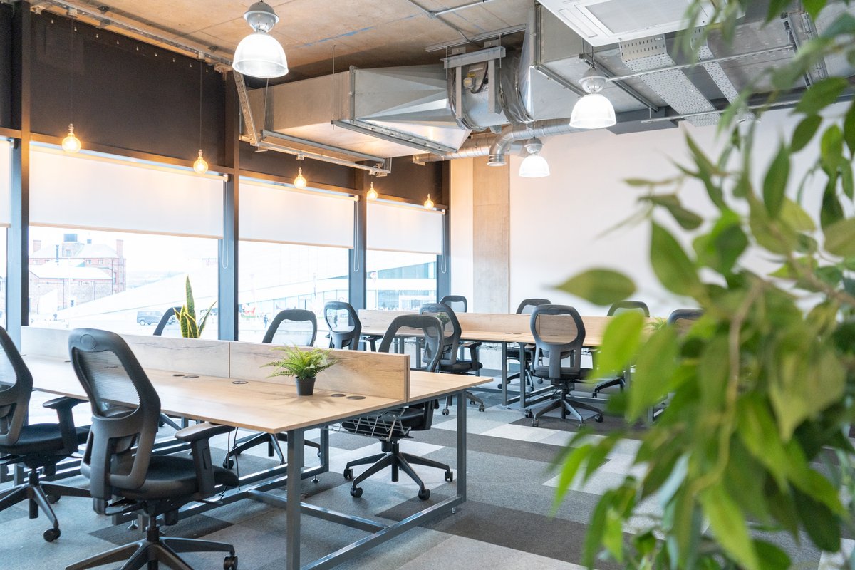 Spring into a new season with a new office at Avenue HQ. 🌷 With spaces up to 745 square footage and everything from utilities and WiFi to maintenance and security all included in one price, you won't want to miss out! Find out more: hubs.ly/Q02rF3j00