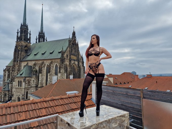 Year ago 🖤 https://t.co/jKhEmy9WgB<a href="/tag/mvsales"class="tags"><span>#mvsales</span></a>