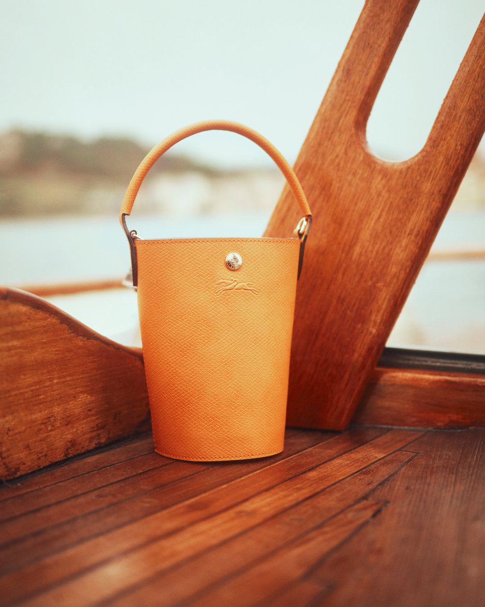 Longchamp tweet media