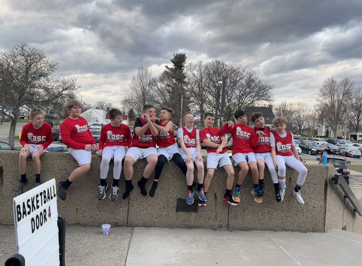 EOSC Basketball tweet media