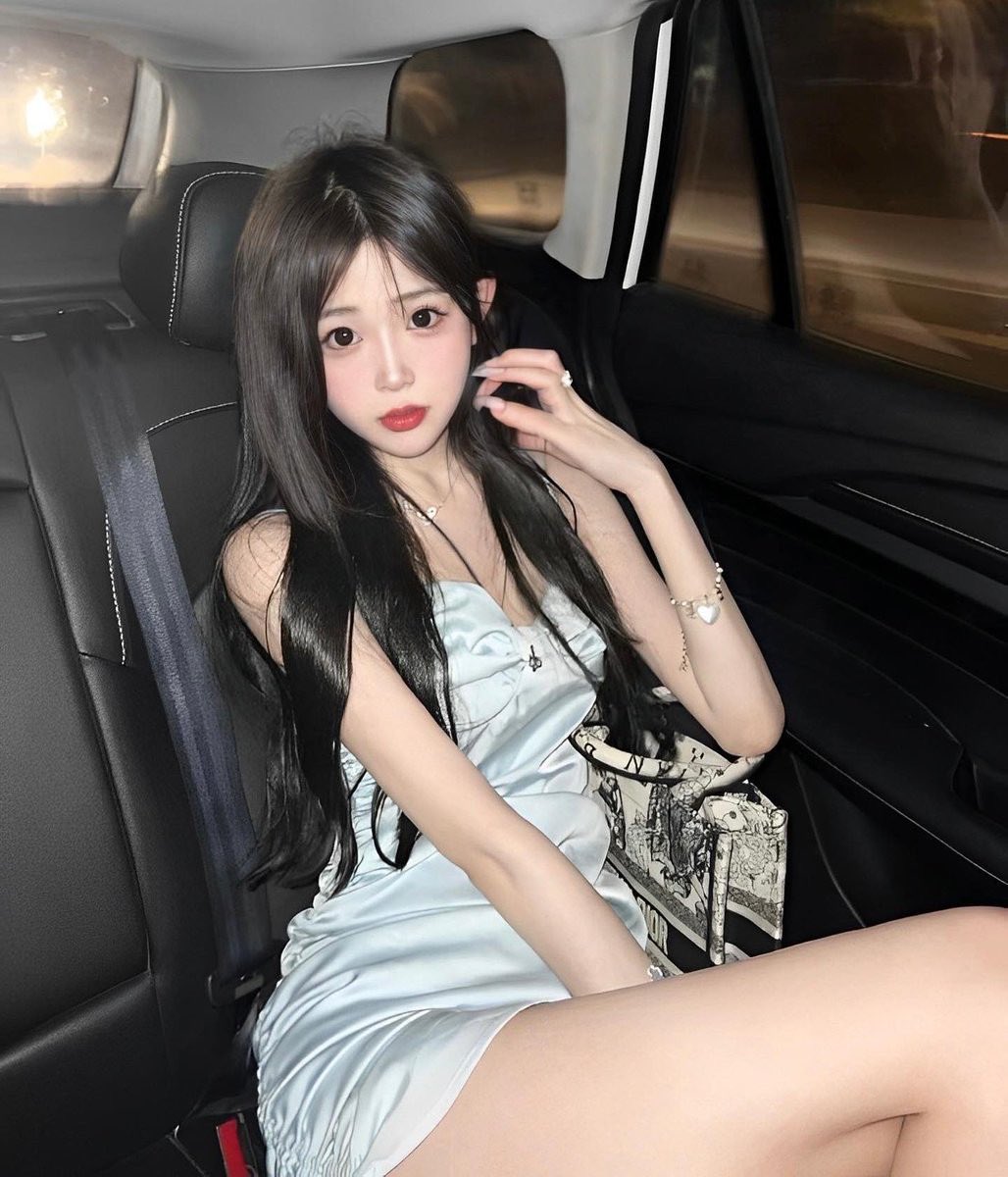 bb34478454's tweet photo. 嗨 #約炮 #固炮 #西裝 #皮鞋 #肉棒 #人夫 #已婚 #爸爸 https://t.co/3SJfMavFTQ