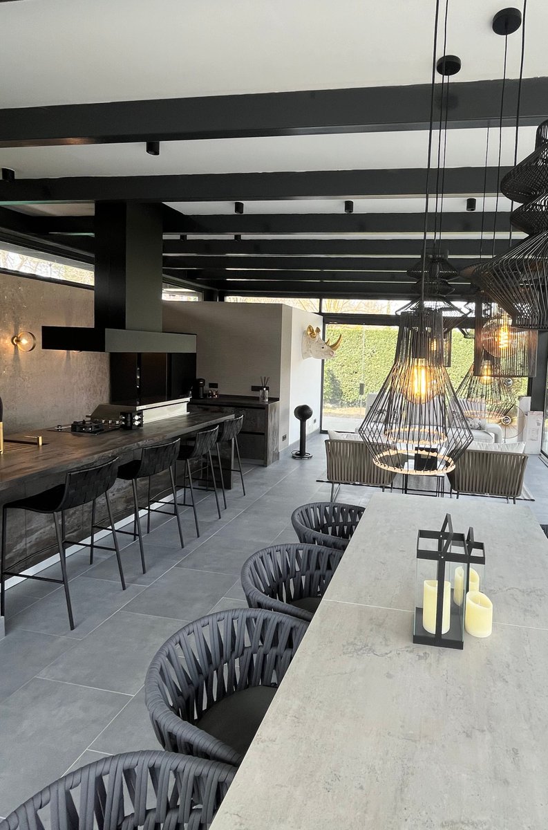 inkococinas's tweet photo. Espacio único y excepcional formado por  cocina, comedor y salón.
La primera de las estancias se integra de forma elegante en el conjunto, sin perder su esencia y como punto neurálgico del total. 
#Inkococinas #INKOCOCINAS  #cocinaamedida #cocinaconestilo #cocinaydiseño https://t.co/XVb7R07qWJ