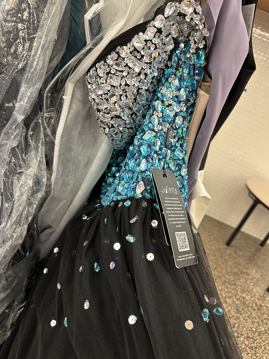 Free prom dresses! Come over to Shaker High School today from 9am-1pm to pick out a dress! We have dresses of all sizes, colors and styles. We’re in Lafollette Cafeteria. Come see us! #FreePromDresses