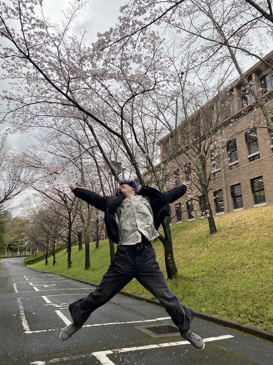 本日は雨天の中、皆様ありがとうございました！🙇‍♂️
明日は雨が降らないで、皆様とお会い出来ることを願っています！🥳

まだ新歓LINEに入られていない方は、是非DMまで！！🗣️