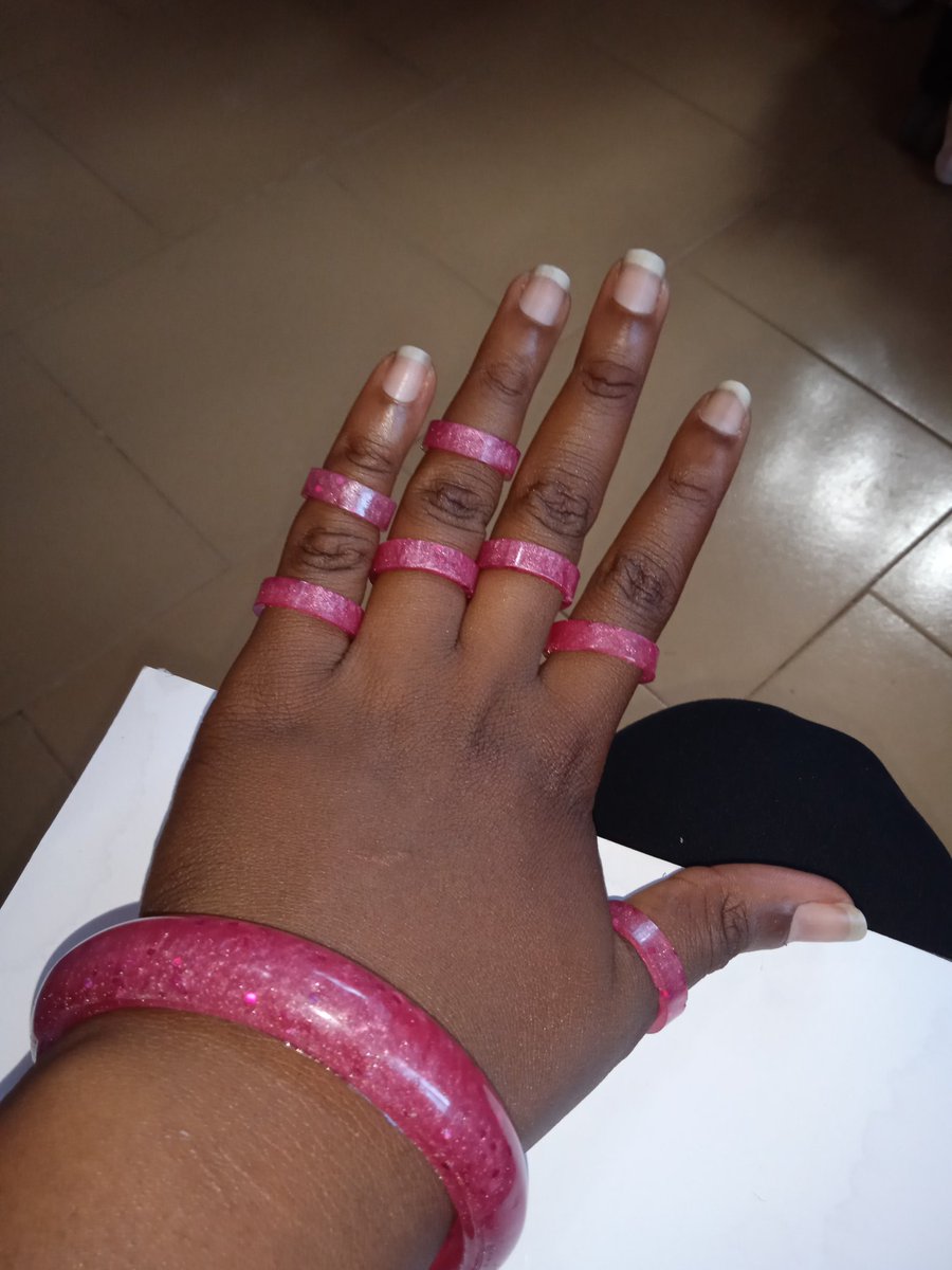 HantsiDeborah's tweet image. I am a resin artist and this is what i do. Please do well to patronize me.