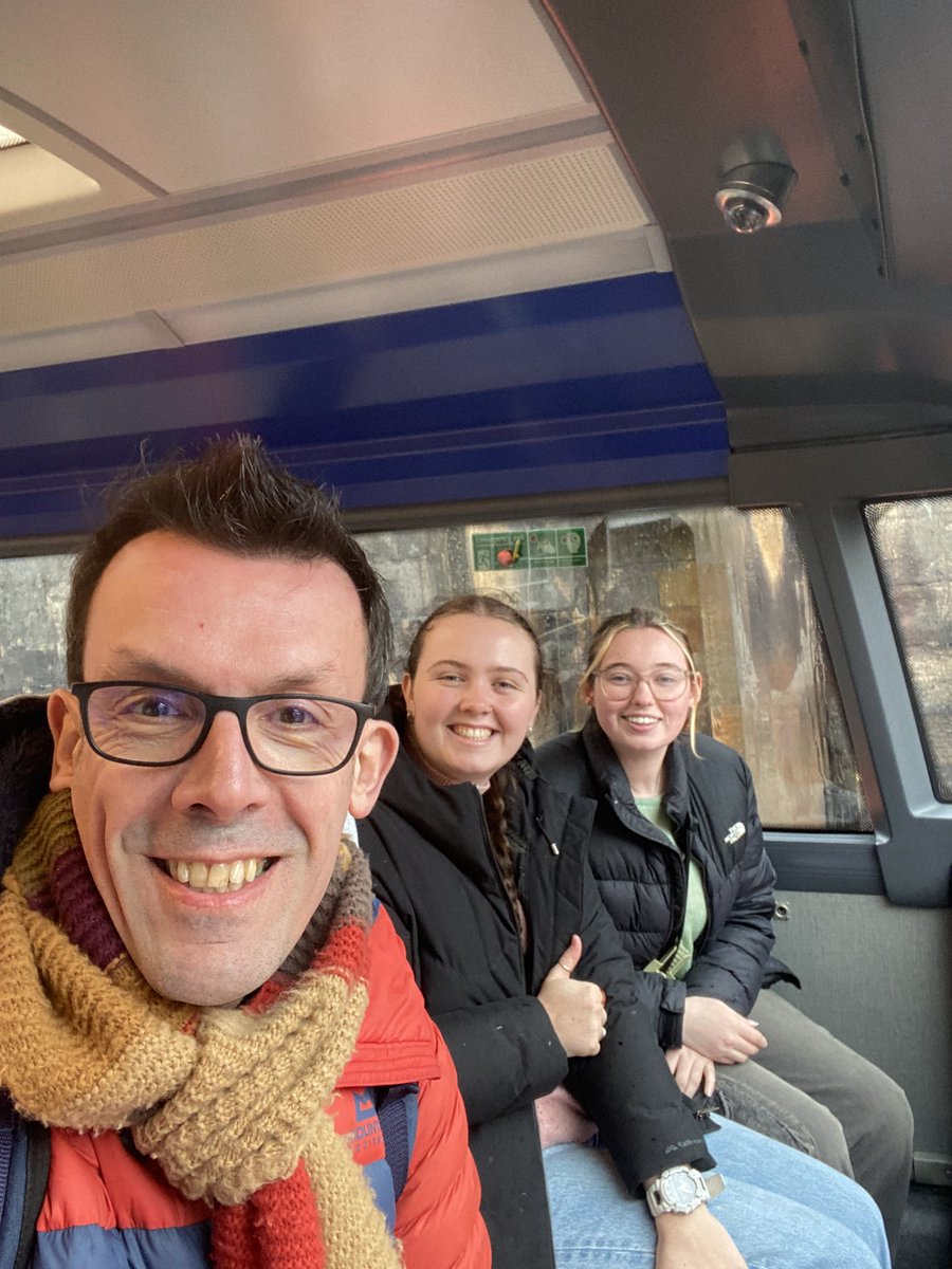 A bit wet but we’ve taken up residence in the front seats of the new @edinburghtour Regal Tour. Liv, in the centre, is visiting from Australia and has never been to Edinburgh. We’ve managed to avoid showing her the skyline so she sees it for the first time on the tour 😎
