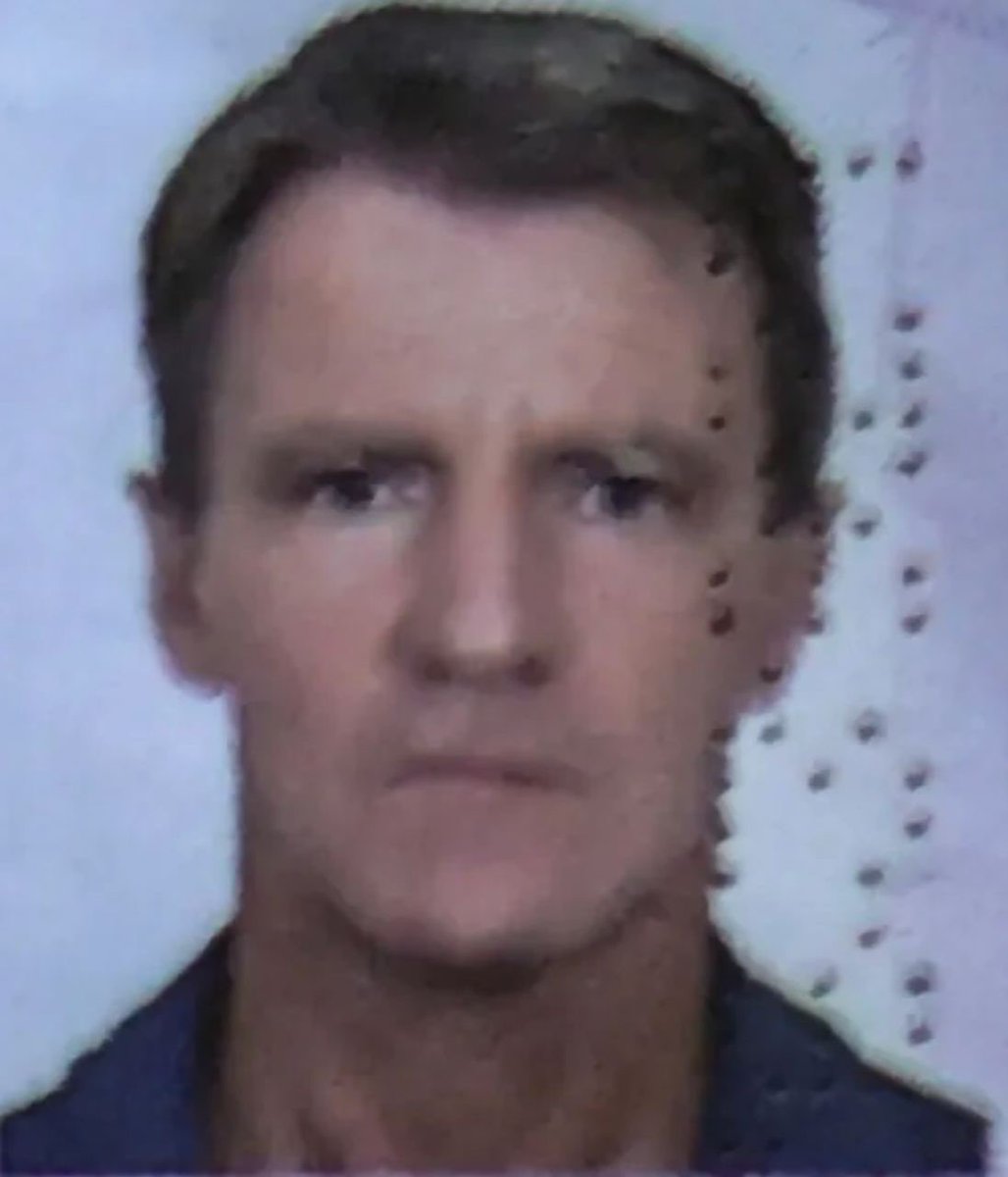 BrunellaCapitan's tweet photo. 🚨🚨Ex-Royal Marine, British Special Forces & Army Vet Among Slain #AidWorkers in Gaza Convoy
The three Brits killed in an "unintentional" airstrike on an aid convoy in Gaza were all working for the private security company #SolaceGlobal it has been revealed. (The Sun)
John Chapman, 57, was formerly part of the Special Boat Service unit in the #RoyalNavy hero - most of its maritime operations are highly classified and focused on counterterrorism, much like its counterpart SAS campaigns on land. Chapman had only been in #Gaza a matter of weeks after previous stints working in the #MiddleEast East‼️