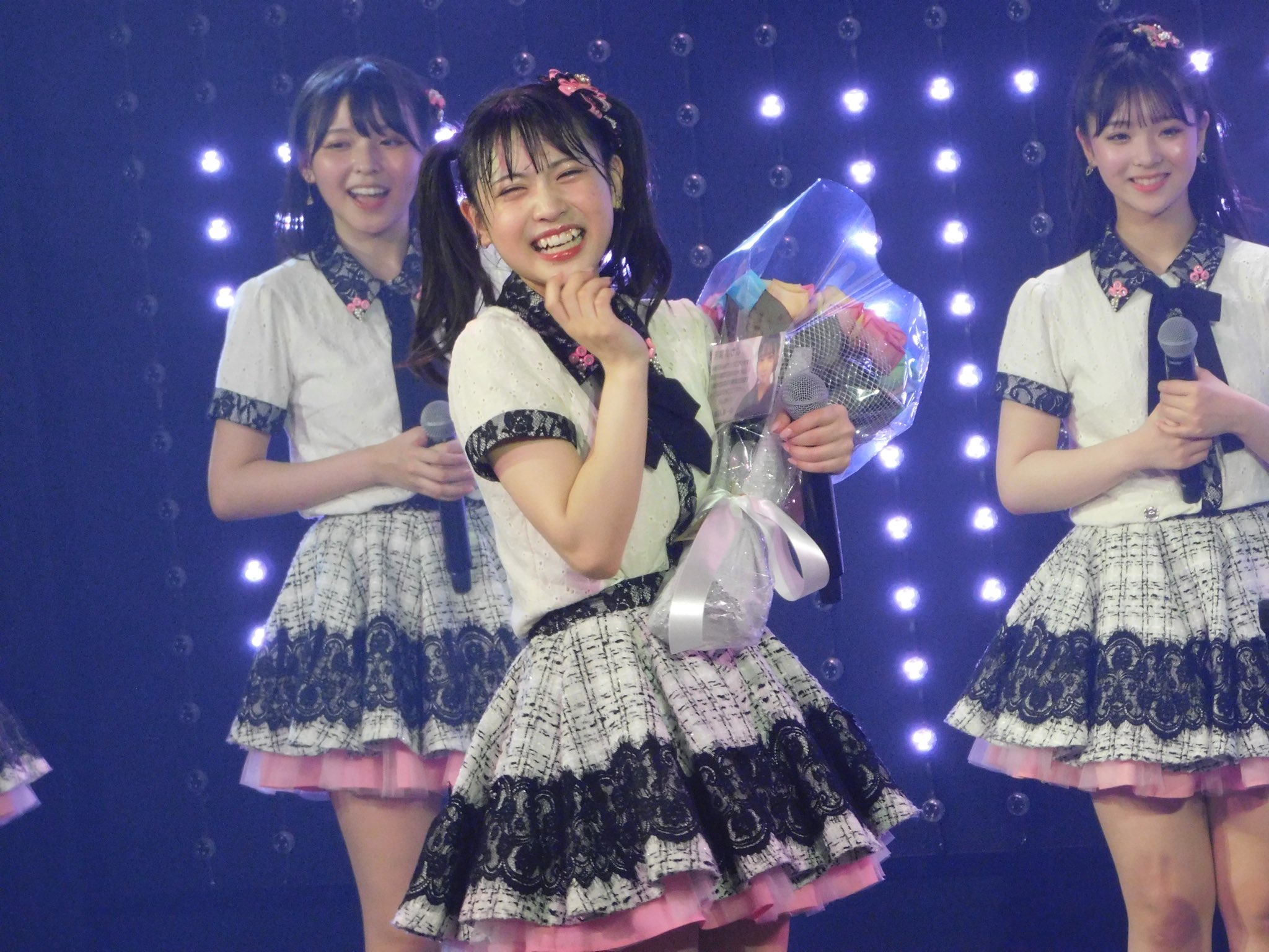 NMB48 芳賀礼 直筆サイン 生写真 2023 November-rd A 芳賀 礼【NMB48