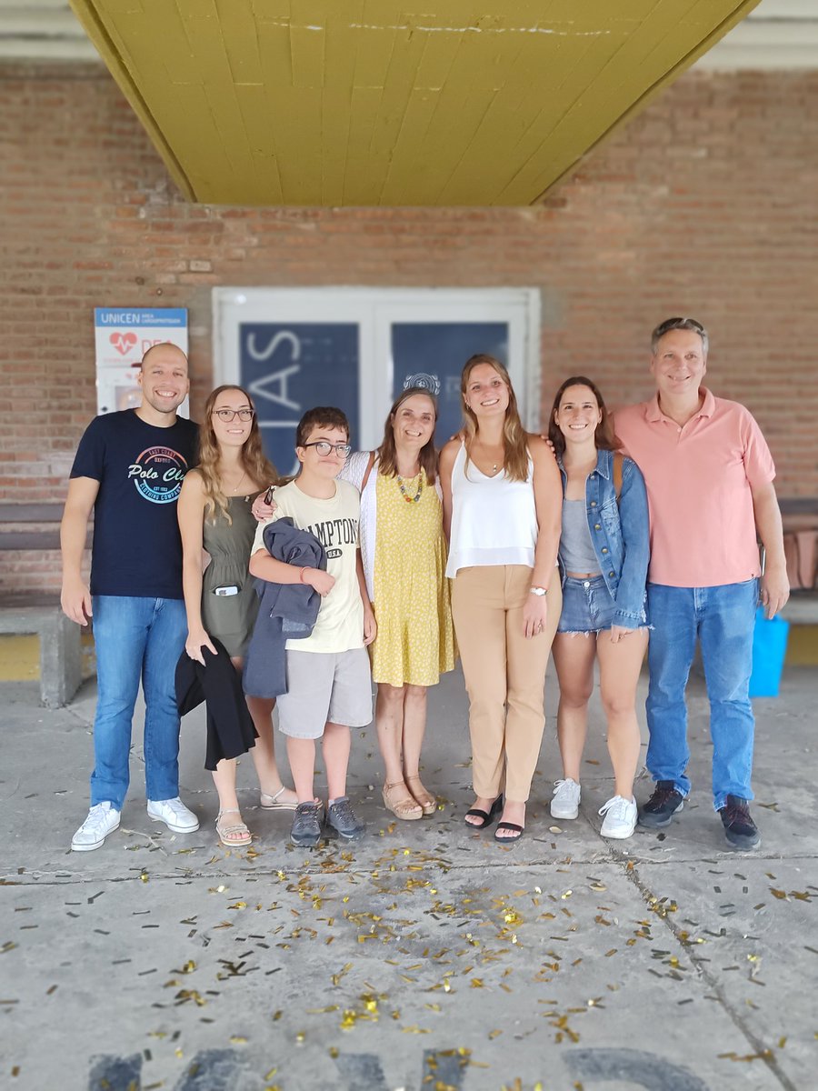 CarlaStadler's tweet photo. PhD🎓🎉 extremely happy to achieve this challenge. Besides all I have learned (professional and personally), I take with me beautiful moments with beautiful people. There aren't enough words to say thanks to all the people that supported me during these years (and before!) https://t.co/u2hfaXIDZj
