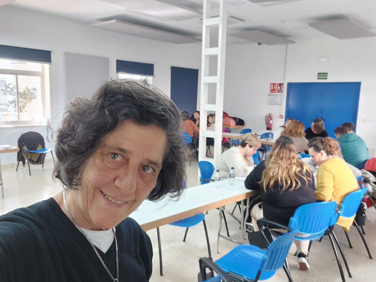 lucia quiroga rey tweet media