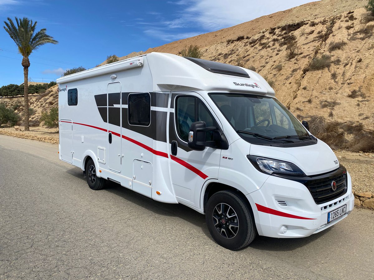 hispavan's tweet photo. SUNLIGHT T67
SOLO 13.000KM

Mas informacion en:
https://t.co/FaaOq3on1K https://t.co/dxbWclZ6mM