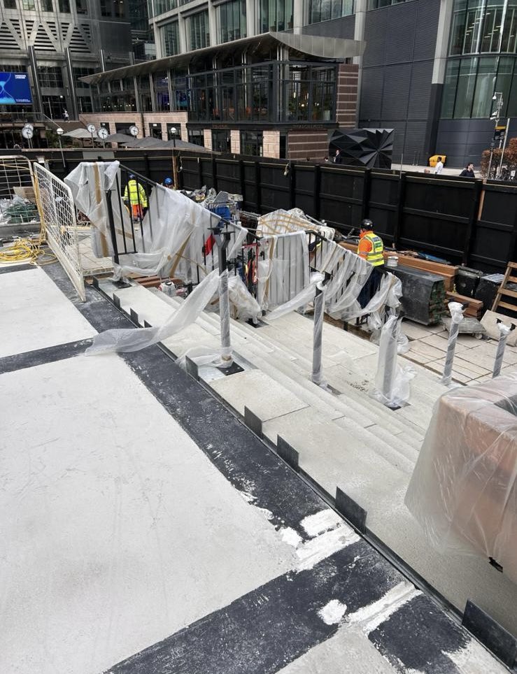 CheviotInstall's tweet photo. You can catch Cheviot down at @CanaryWharfGrp where we are working together with Willerby Landscapes and Glendale Engineering to install outdoor areas at middle dock! 

It is really starting to take shape! But we just require one thing… more blue skies! https://t.co/bPPdVfFSRN
