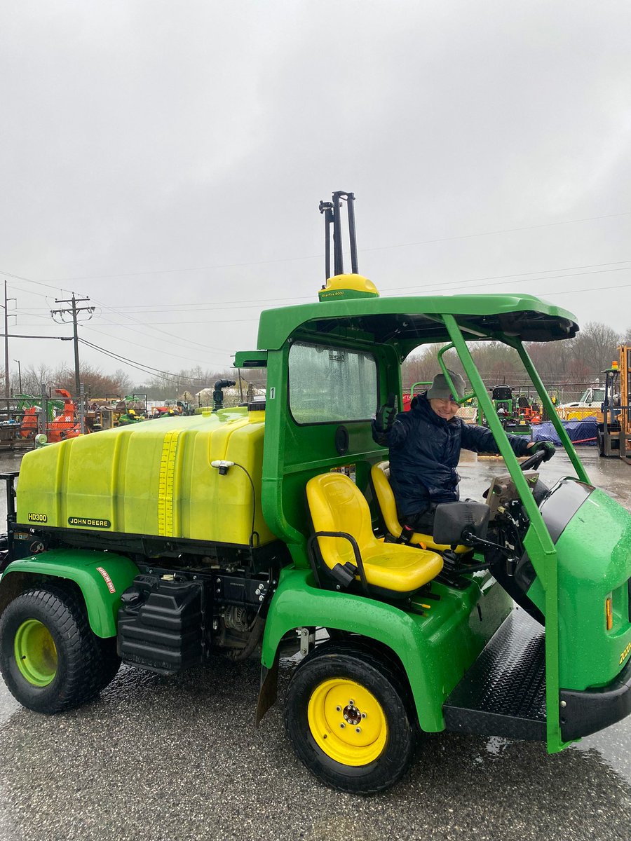 🌧️👍🏼 Rain or shine! 💪🏼 ☀️ #cantstopwontstop