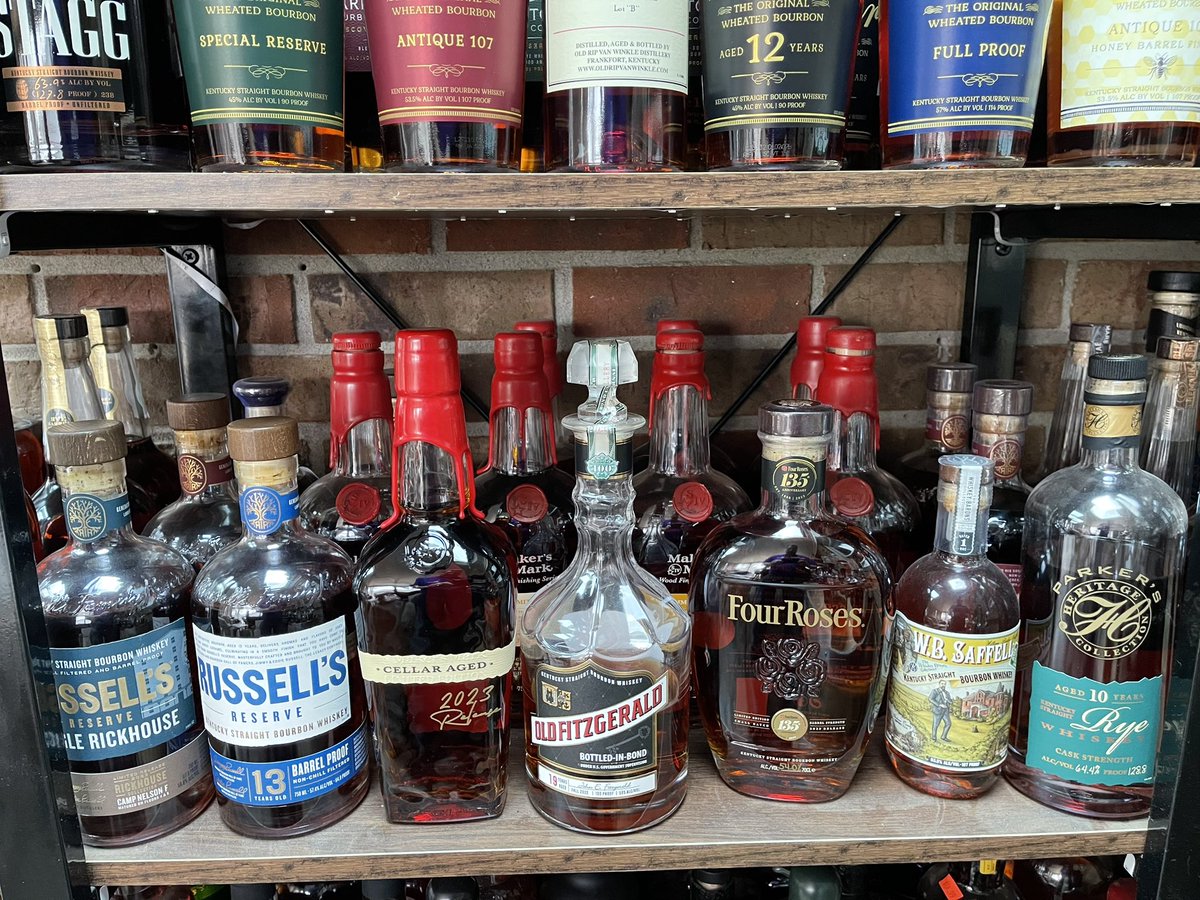 JustJohn tweet media