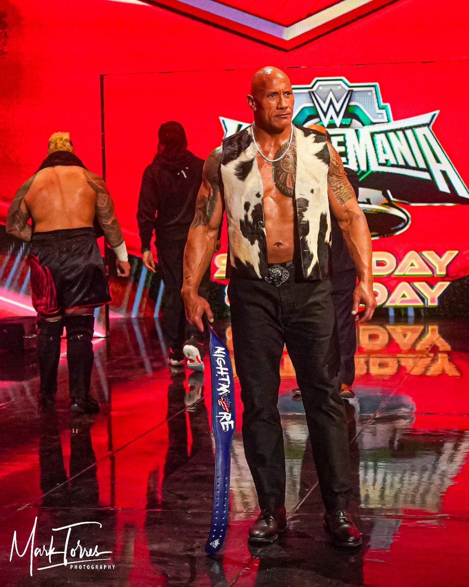 The battle draws near… @TheRock @WWERomanReigns #WWERaw