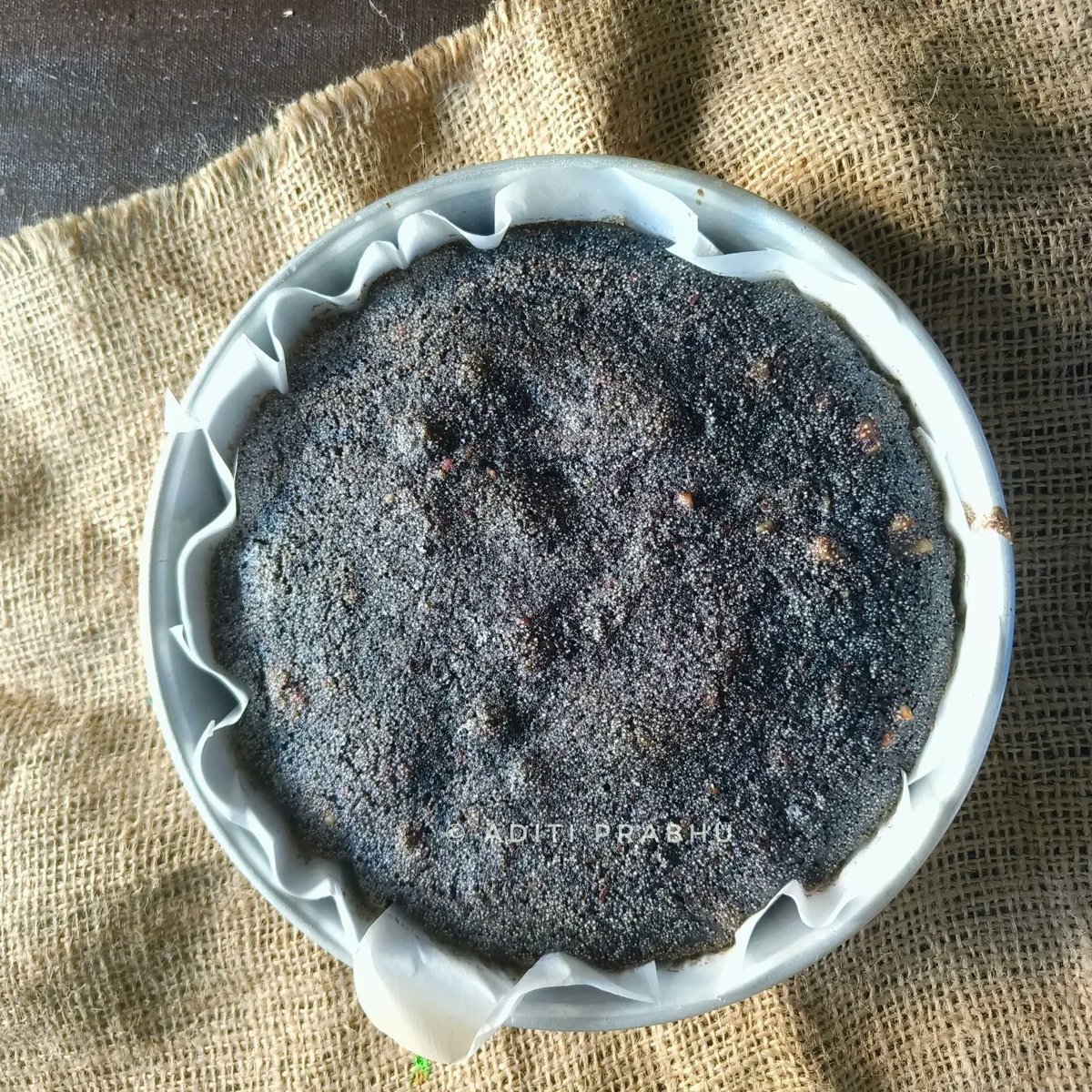 Aditiprabhu_'s tweet image. Black Carrot Semolina cake

#localingredients