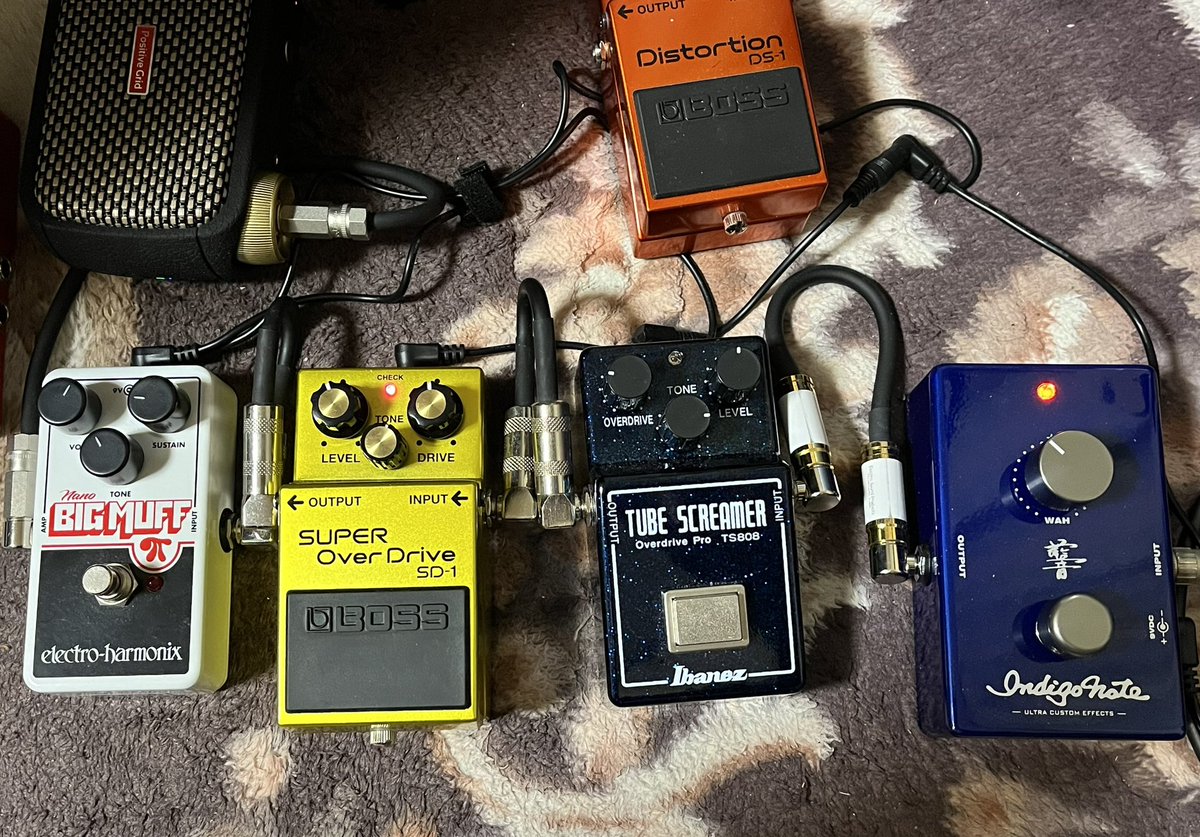 nao_shapes's tweet image. 今日はSD-1🎸🥺ﾃﾞｼ
久しぶりにBIGMUFF✨fuzz👍
#Boss #electroharmonix