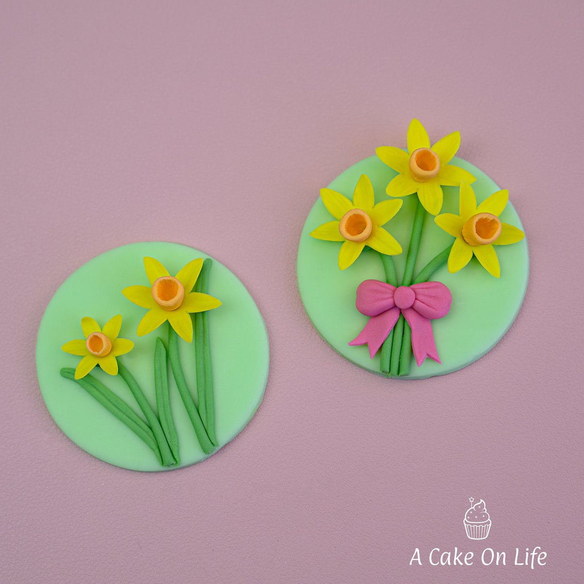 ✨Daffodil Cupcake Topper Tutorial ✨ 
Hi everyone,  here's a link to my spring cupcake topper tutorial. Hope some of you find it useful 😊 

youtu.be/xKfZQoi8UpU?si…