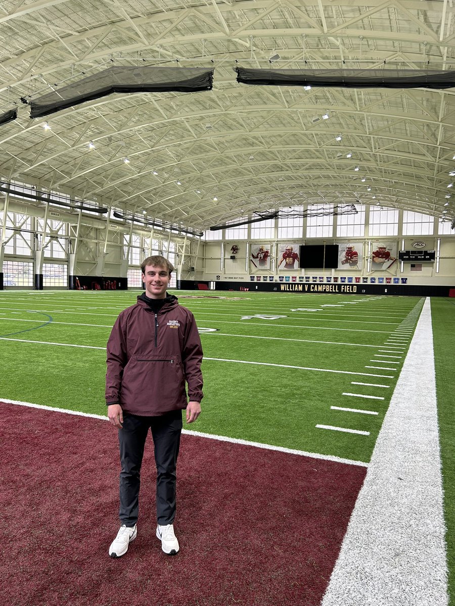 Jack_Wanzung's tweet photo. I had a great visit at Boston College yesterday! Thank you @CoachBeekman for showing me around! @BCFootball @IgnatiusFB @CoachMmiller15 @AllenTrieu @EDGYTIM @PrepRedzoneIL @NxtLevelAtx @QB1BLISS https://t.co/GXGFqsPcZT
