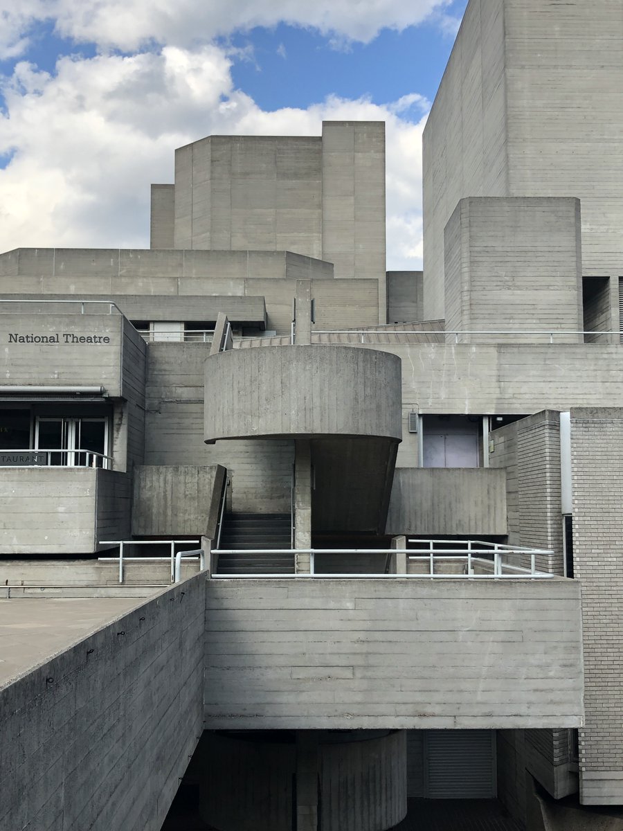 •
National Theatre
Photo: TBH 2019