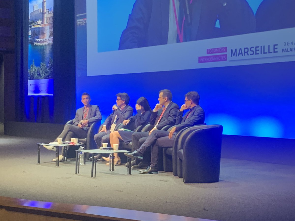 INTERCOnnectes's tweet image. 🔊 Début de la session « Quelle gouvernance pour les données territoriales ? » #FDI24

📍 Auditorium
