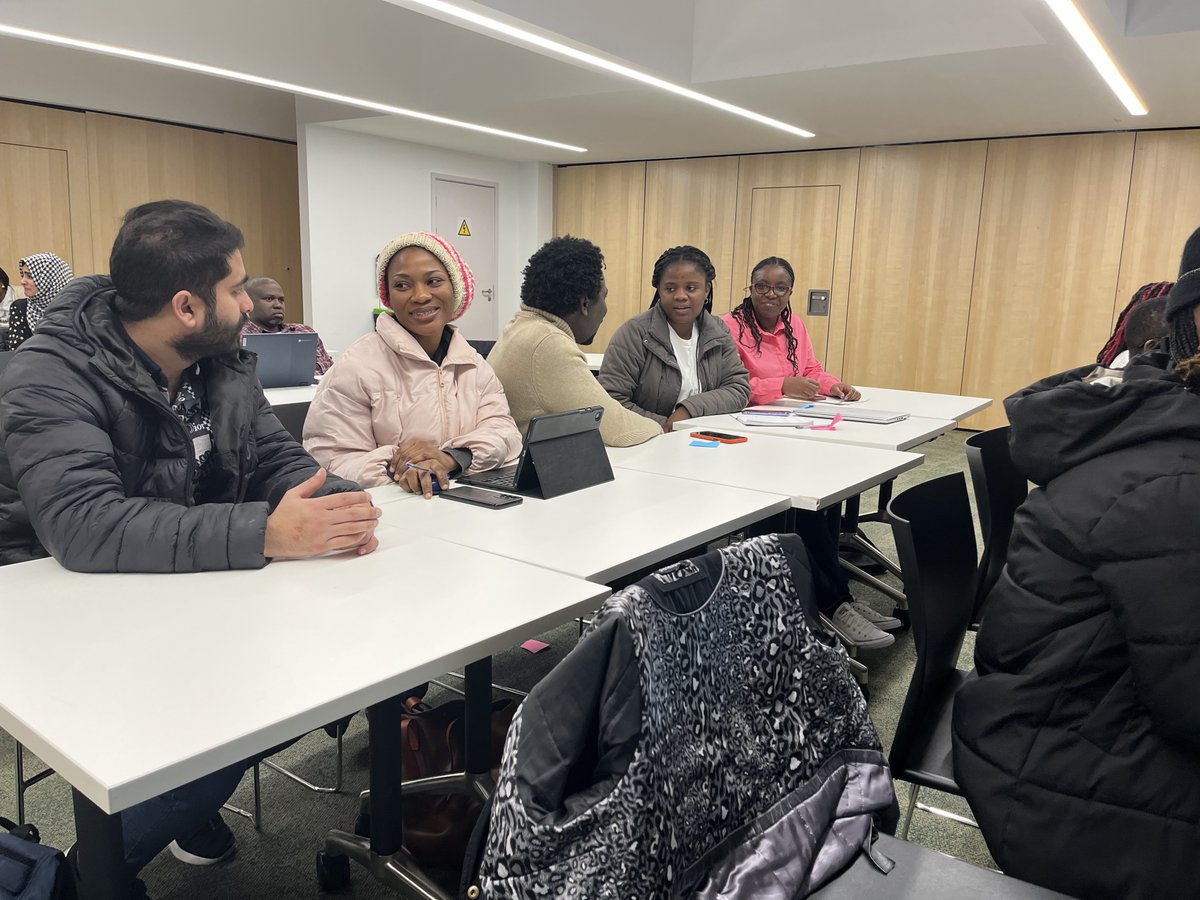 Last week our students benefited from a brilliant interactive Masterclass with Catherine-Rose from @SPRExchange This was an exciting opportunity for our students to learn from one another and from expert practitioners on combining academic research and policy advocacy.
