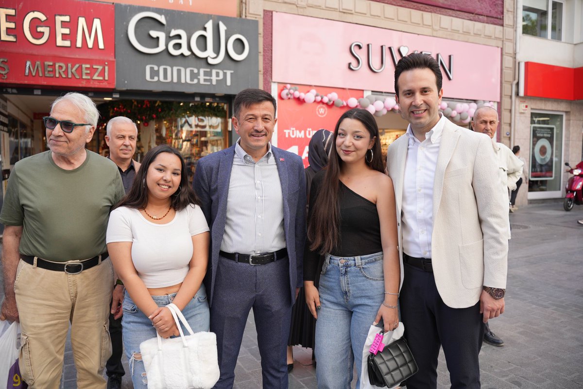 Adaylığımız süresince bizleri destekleyen ve desteklemeyen tüm vatandaşlarımıza teşekkürü borç biliriz 😊

📍Karşıyaka