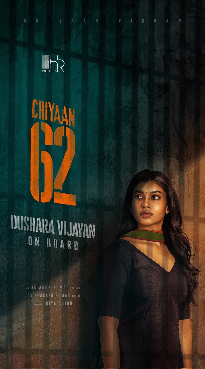 The talented @officialdushara joins #Chiyaan62! ⭐

@chiyaan @iam_SJSuryah #surajvenjaramoodu #SUArunKumar @gvprakash @thenieswar @riyashibu_ @hr_pictures @shibuthameens @hridhuharoon @propratheesh  @nareshdudani @sooriaruna @mugeshsharmaa @rubesh_Rk_ @proyuvraaj