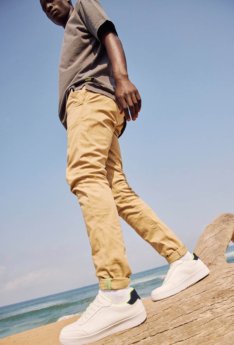 saintandsummer's tweet photo. Hey smarty pants! Get the Siya Front Chino and never look back!

SHOP CHINOS ONLINE:
https://t.co/gyqYM9yC1Z https://t.co/9b7J9CrvYy