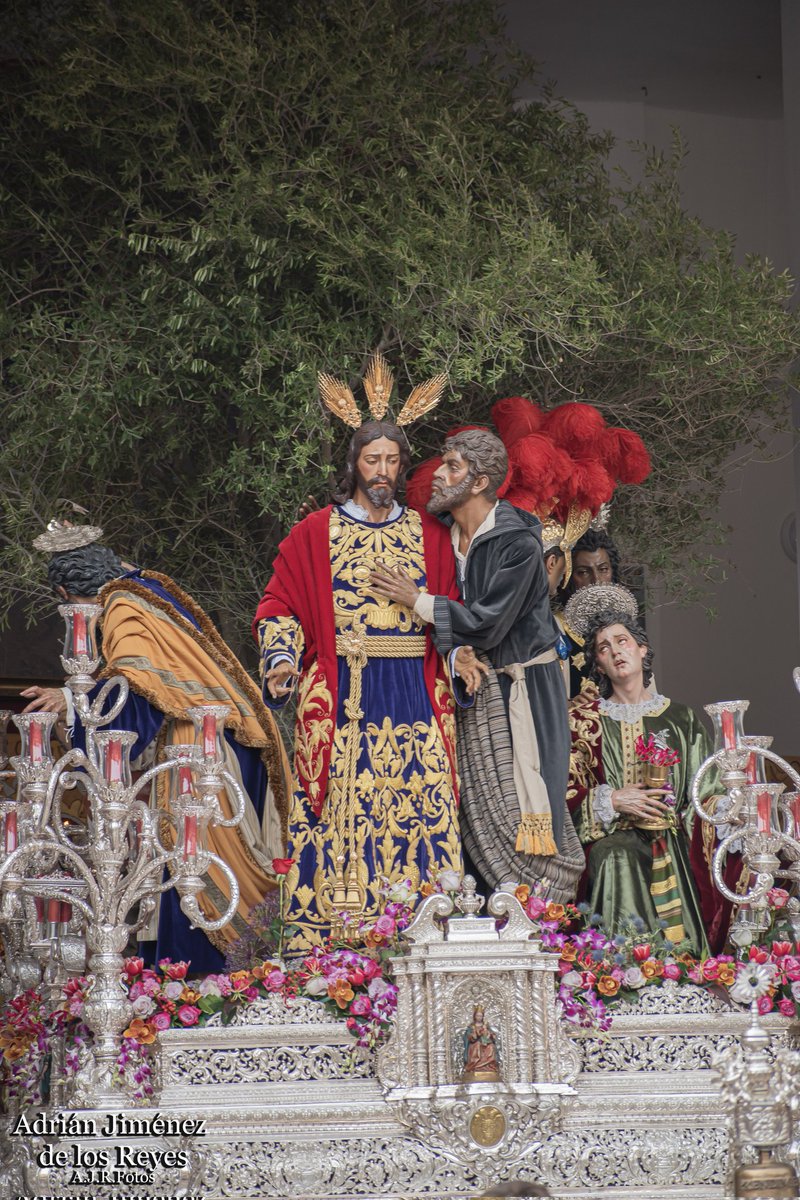 AJRFotos1's tweet photo. Salida Procesional de la Hermandad del Prendimiento.

¡Reportaje completo en este enlace!👇🏻
https://t.co/CSPVTdPHJY

#CofradiasMLG https://t.co/2v9cw9Zzkm