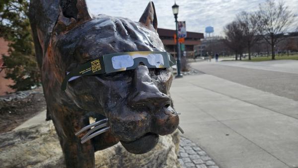 sustainableuvm's tweet photo. There will be containers for recycling eclipse glasses at around the #UVM campus. There will also be two containers in the Davis Center, one on the first floor near the info desk and one on the third floor near the info desk. Kudos to Astronomers Without Borders and #CSWD! https://t.co/TTuahytVCt