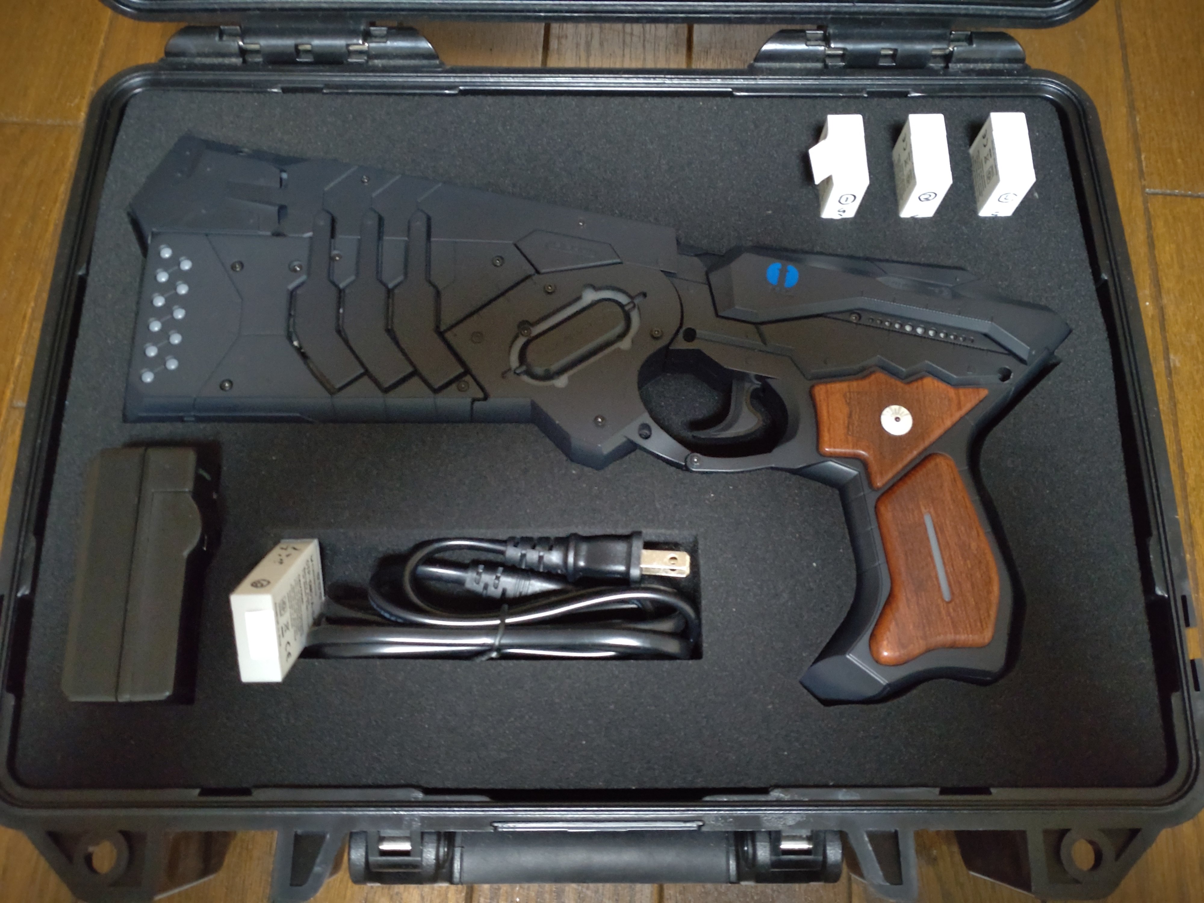 ドミネーター - Buscar / X