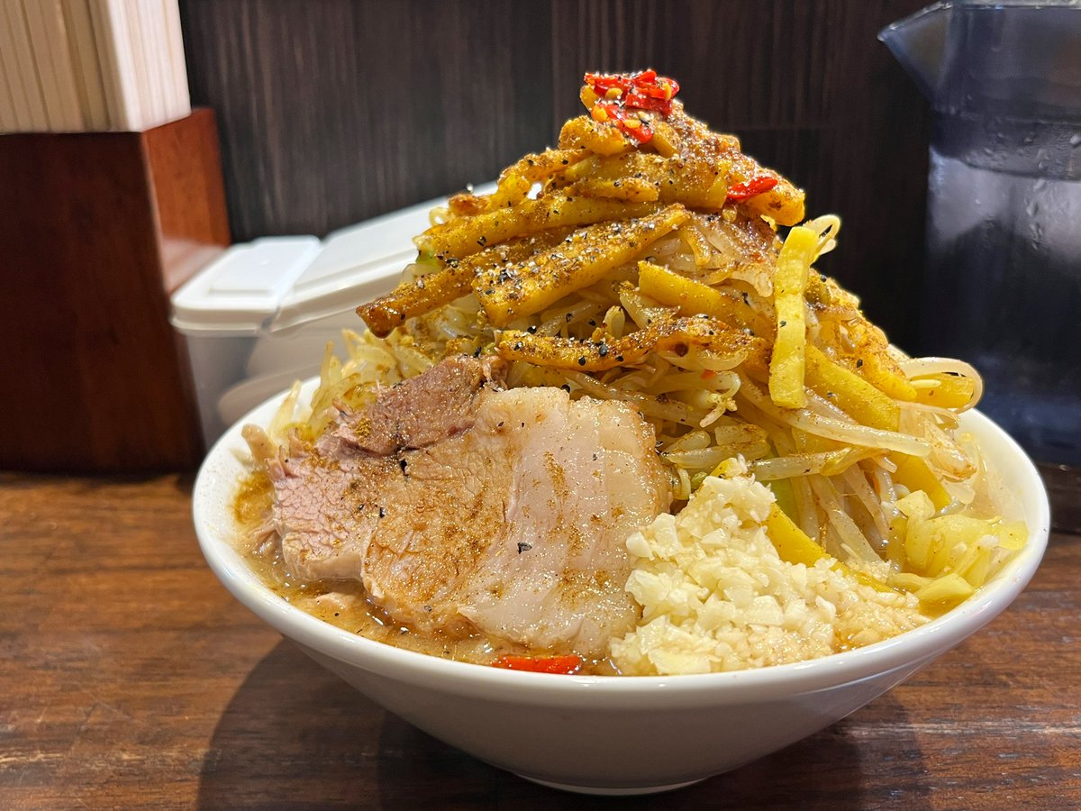 ネパール料理と二郎の融合、東十条ネパル麺ミゾグチヤ。ムラコ