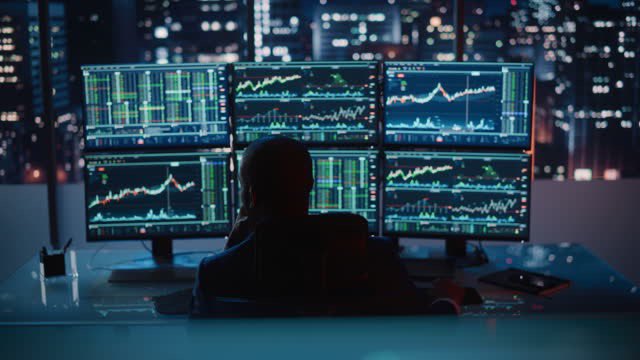 FX_PIPHunter's tweet photo. Additionally, #forex is a #DecentralisedMarket, meaning there is no physical location, it operates through an #ElectronicNetwork of #banks, #corporations, & individuals trading one currency for another.
#forexlifestyle #forexeducation #forexstrategy #forexsignals #forextips https://t.co/Kk2SGCYntj