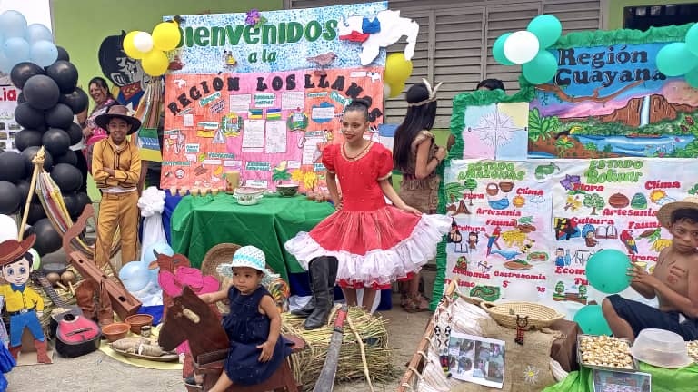 ¡Exaltando nuestras tradiciones!

Cierre de proyecto de nuestros niños en la UEN Jesús Carrera, en donde destacaron el valor de nuestras regiones venezolanas.

¡Educamos para el futuro por amor a Venezuela!

<a href="/NicolasMaduro/">Nicolás Maduro</a>
@MPPEDUCACION
<a href="/_LaAvanzadora/">Yelitze Santaella</a>
#7TDesarrolloNacional