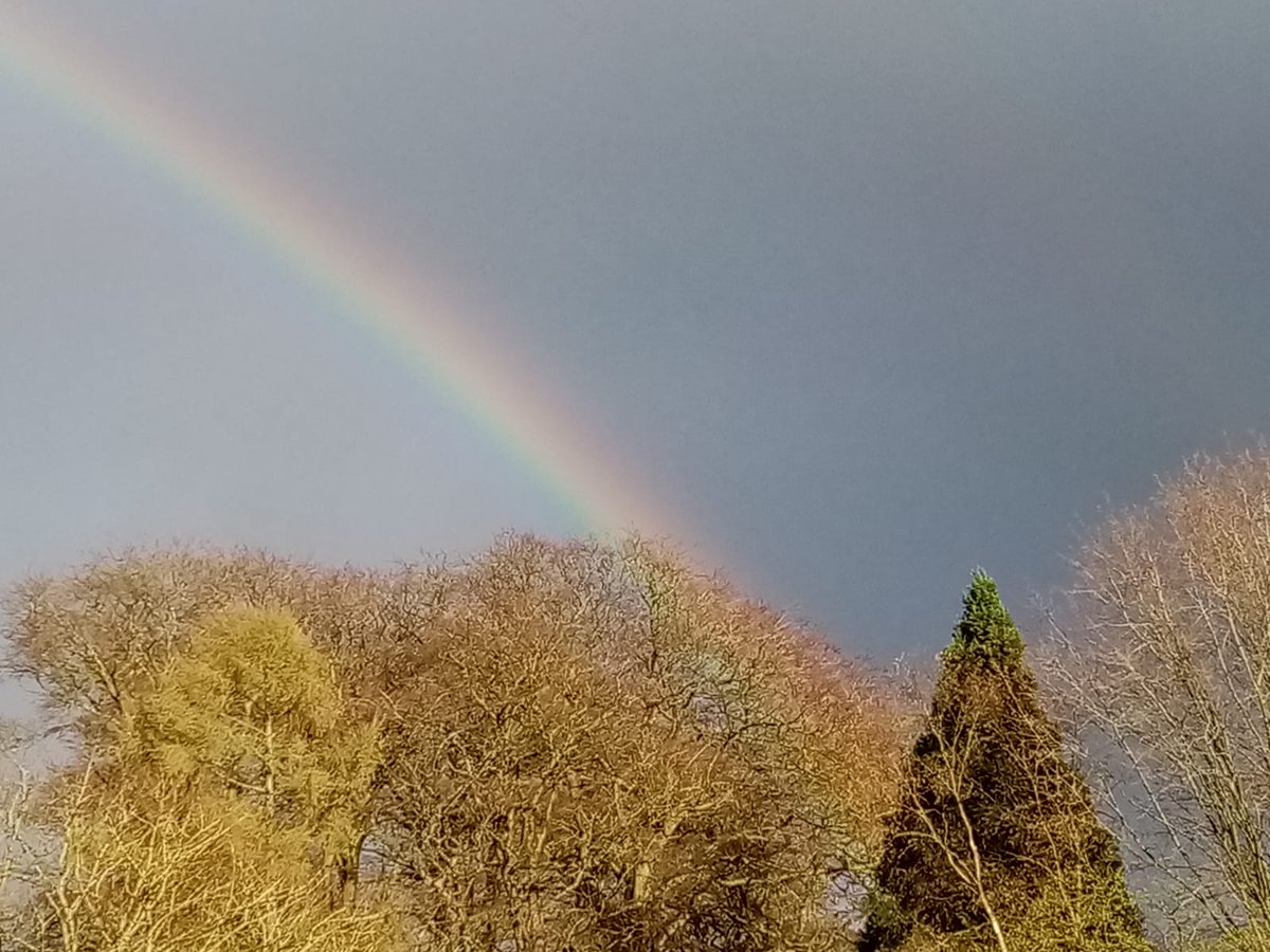 #FindARainbowDay This double rainbow appeared on Good Friday evening over @winterbournehg @BMAGimages