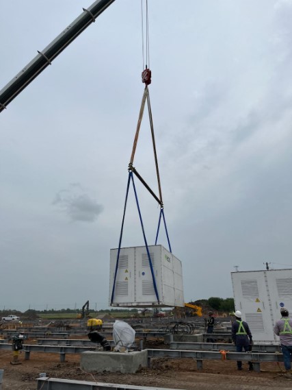 Fresh from the field! A glimpse at the first Eos Z3™ Cubes being installed in Texas. This project began shipping in Q4, with the final cube shipping just last week! Seeing cubes on foundations means we’re one step closer to Z3 systems operating in the field!
