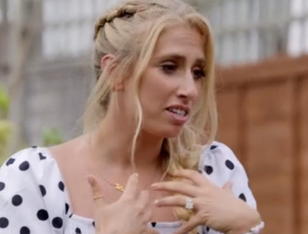 OK_Magazine's tweet image. Stacey Solomon shares sad announcement as she issues plea to BBC
#StaceySolomon #SortYourLifeOut

ok.co.uk/tv/stacey-solo…