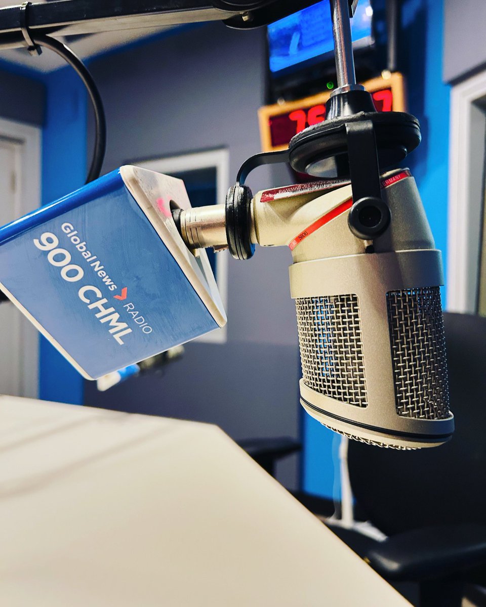 StephenMetelsky's tweet photo. Thank you @rickzamperin for having me on live in the studio for a segment of Good Morning Hamilton to discuss my recent 2-part #mob series in #TheSpec. Always great chatting with you! #GMH @AM900CHML #GlobalNews #HamOnt https://t.co/opX5pXEdgn