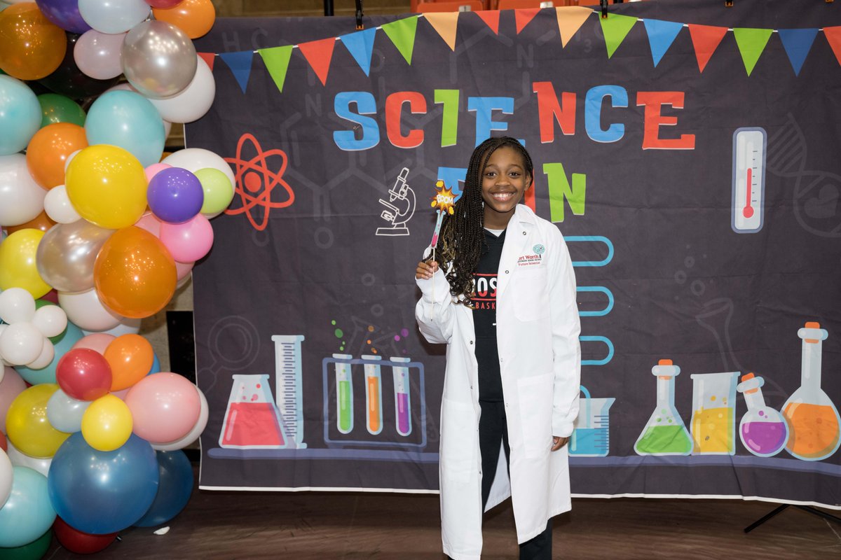 Dive into discovery at the District Elementary Science Fair! 🧪 Thurs, April 4, 5-7 p.m. at Wilkerson-Greines Activity Center. Witness young minds showcase their brilliance! 

🐦 Students will present their picks for the city's officially-recognized bird; vote for your choice! 🐦