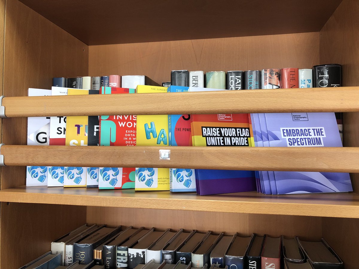 NOCnews's tweet photo. Did you know? All our sites have a  growing library of books around our values of equality, diversity and inclusion. Every year we add more as  suggested by our staff. 

The #DY174 #RAPID20 expedition team hand delivered the latest literature on neurodiversity to #RRSDiscovery 💌 https://t.co/EjmaKCJUqG
