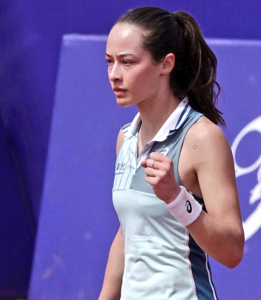 🇹🇷 Zeynep Sönmez elemelerden geldiği İspanya'da düzenlenen WTA 125 turnuvası La Bisbal D'emporda'da 🇩🇪 Eva Lys'i 6-0, 3-1 (ret) yenerek çeyrek finale yükseldi 💪🏼